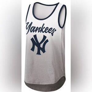 Women's New York Yankees G-III 4Her by Carl Banks Tank Top Sz L